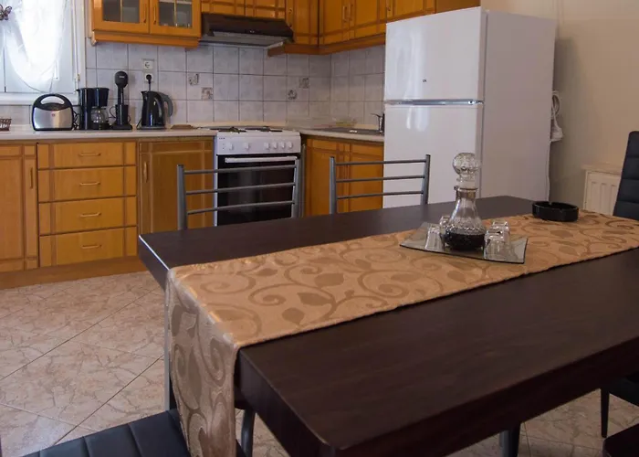 Georgia's * Limenaria (Thasos)